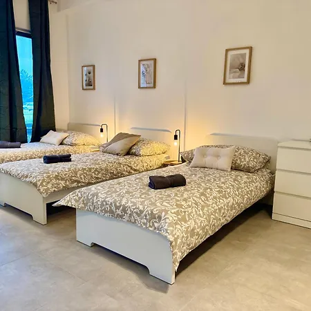 Cosy Modern Near Vienna