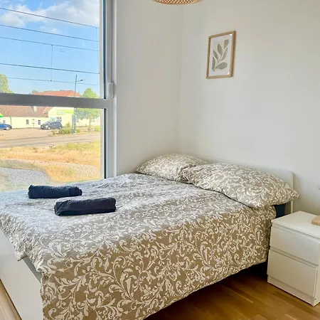 Appartement Cosy Modern Near Vienna *