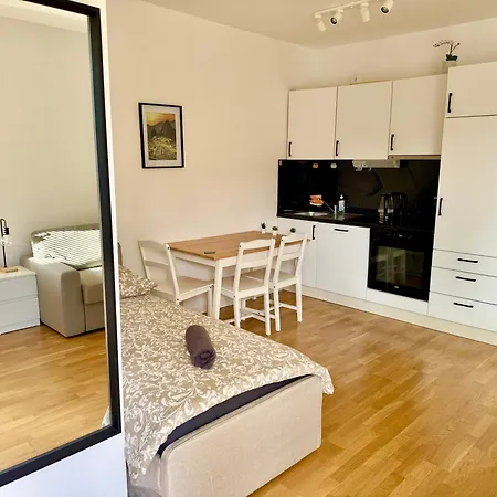 Cosy Modern Near Vienna Appartement Wiener Neudorf