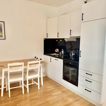 Cosy Modern Near Vienna *