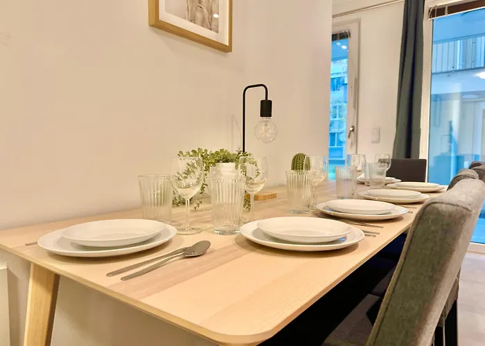 Cosy Modern Near Vienna *