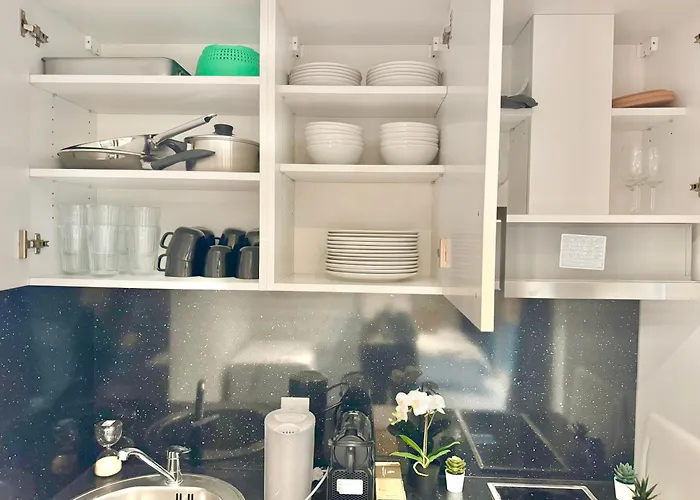 Cosy Modern Near Vienna Apartment Wiener Neudorf