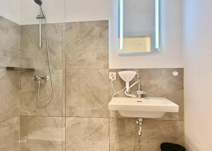 Cosy Modern Near Vienna