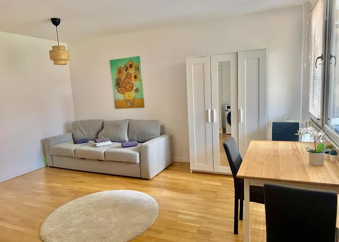 Cosy Modern Near Vienna * Wiener Neudorf