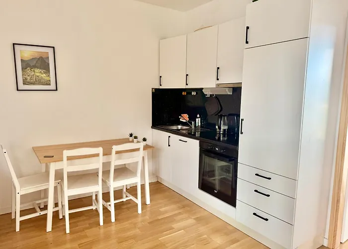 Cosy Modern Near Vienna *